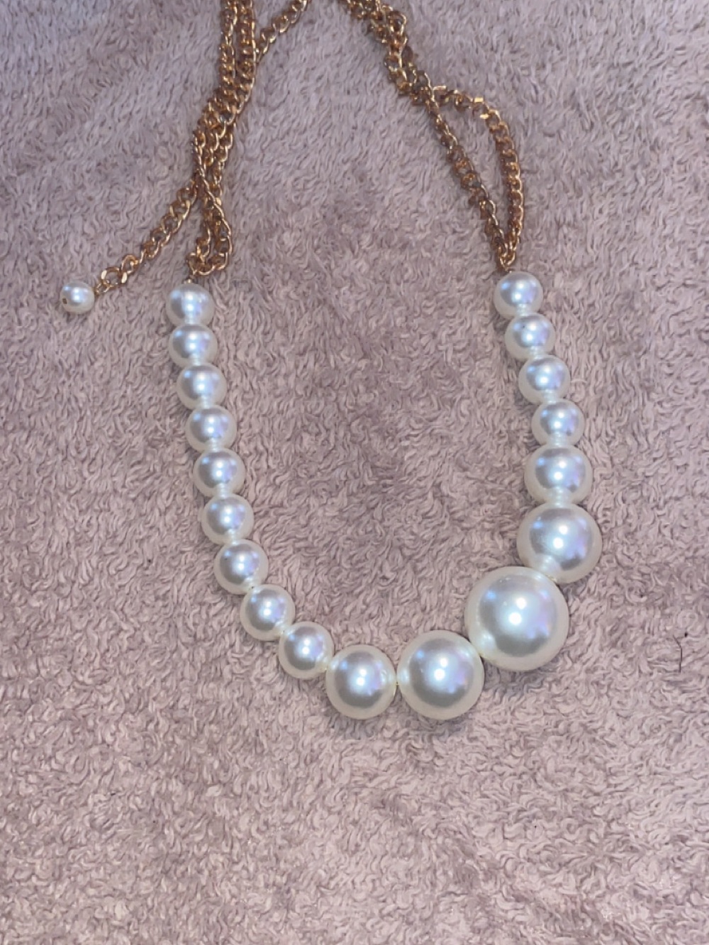 Gold Chain Faux Pearl Graduated Belt - White Pearlescent Beads